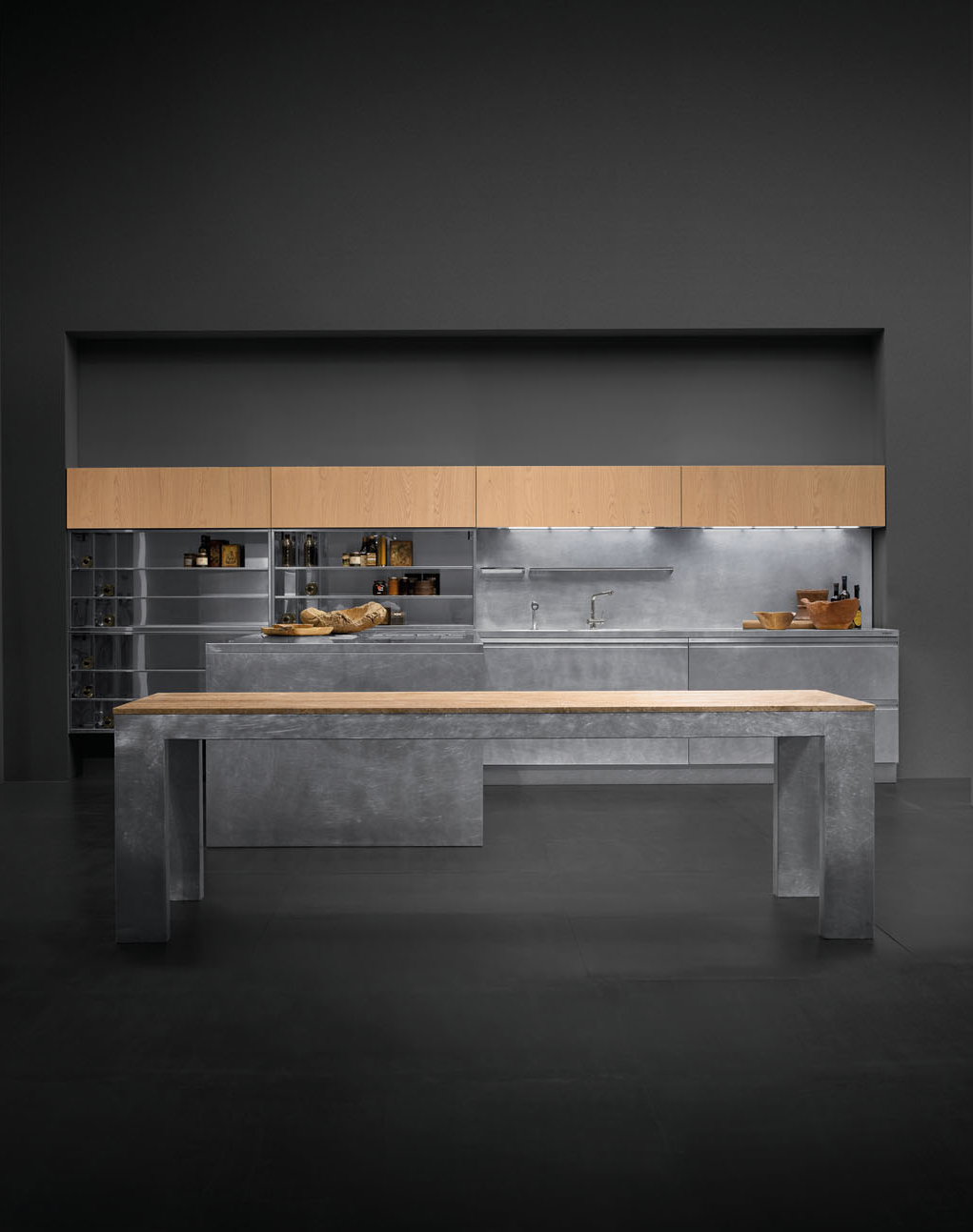 Monolit 90° la cucina lusso in acciaio con finitura hand brushed di Xera cucine