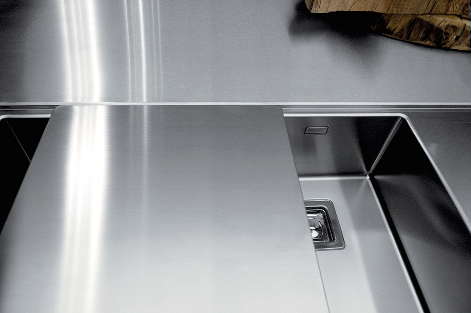 cucine design Skin cucine in acciaio inox cucine moderne xera